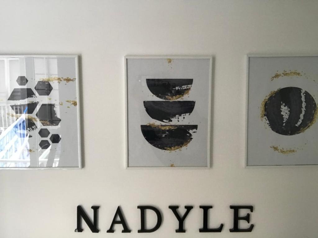 那不勒斯 Nadyle House酒店 外观 照片